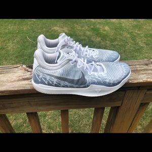 Nike Kobe Mamba Rage White Shadow